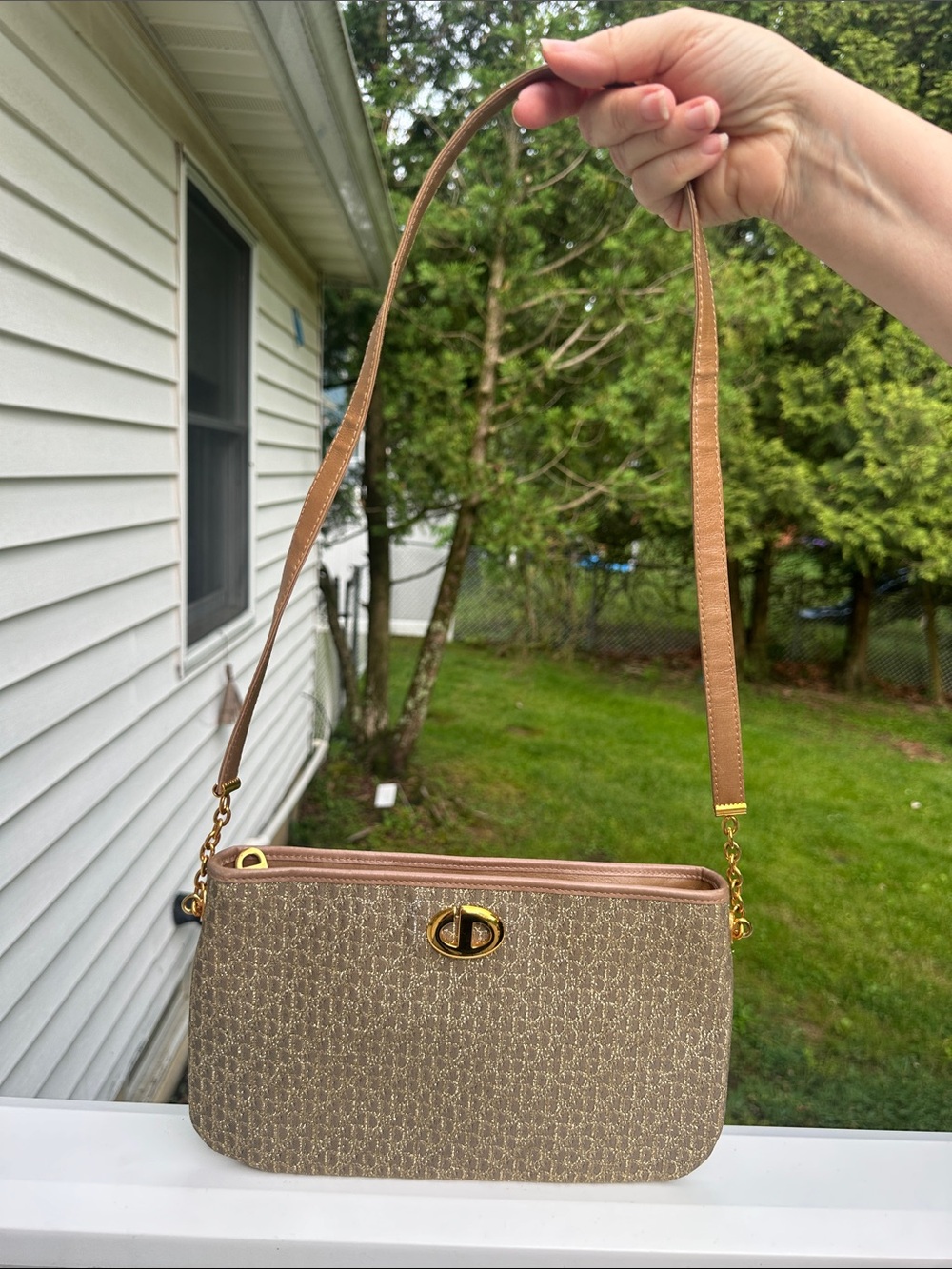 Christian Dior 30 Montaigne cloth handbag